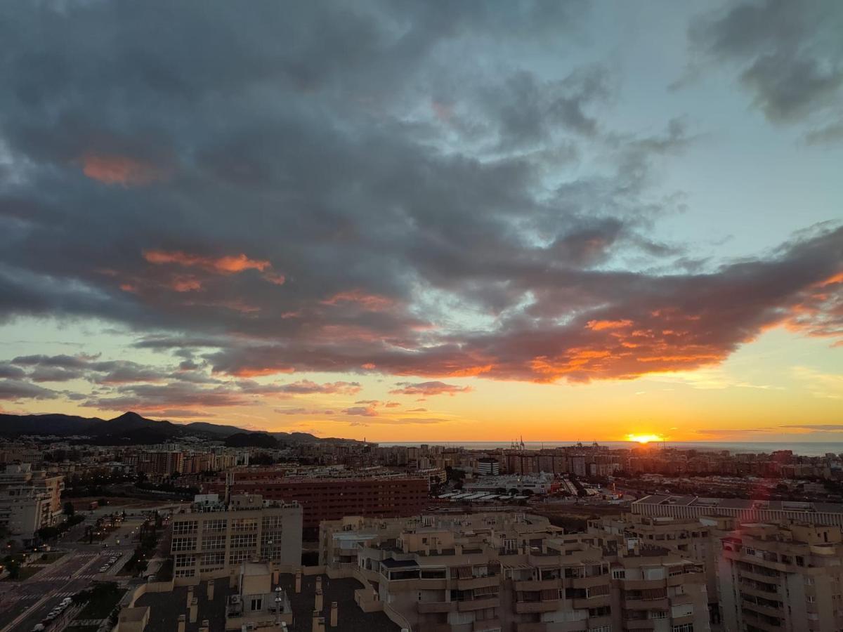 Apartamentum Espectacular Apartamento Con Increibles Vistas Malaga Exterior photo